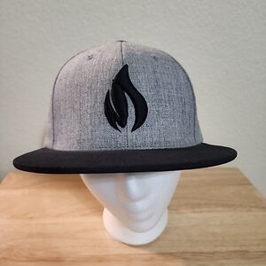 Flame Original Snapback Wool Cap Men's Gray.